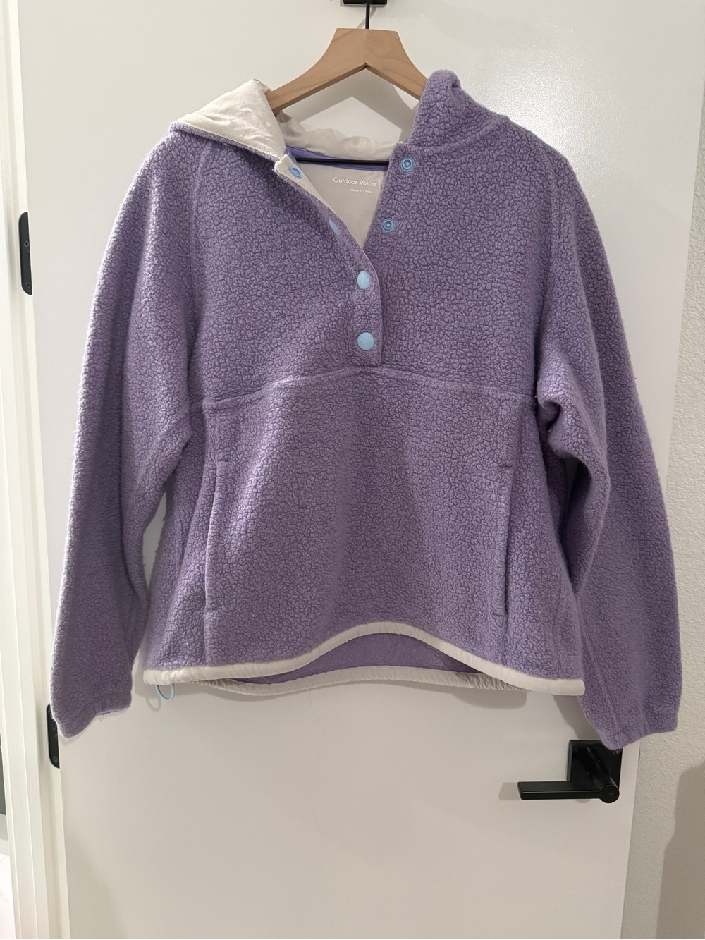 Outdoor Voices Megafleece with Hood (Lavender color) in Size Small